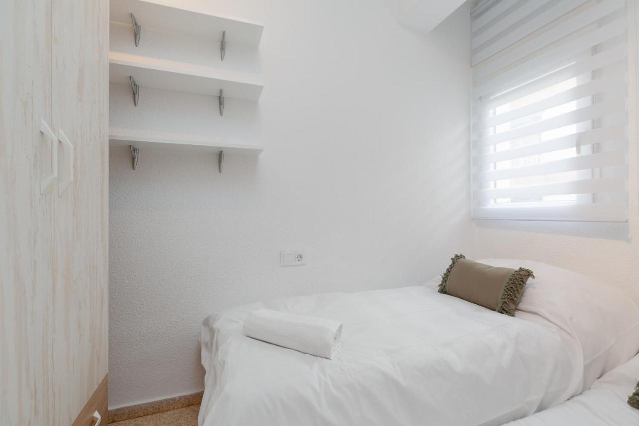 Urban Chic By Fidalsa Apartment อาลิกันเต ภายนอก รูปภาพ